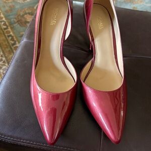 Purchased for a specific occasion. Worn once.